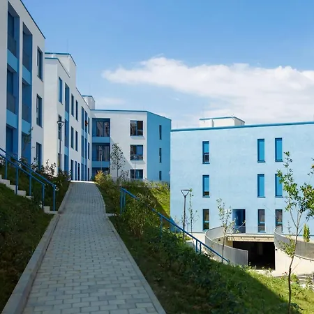 Oxa Apartman *