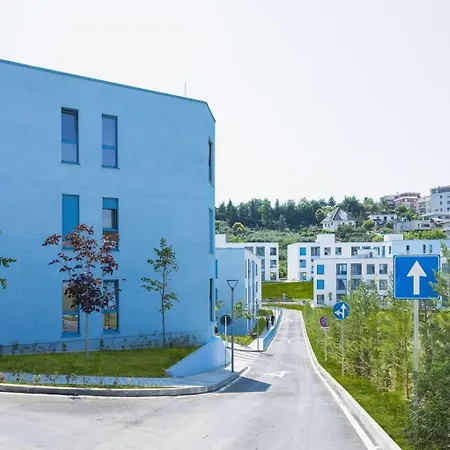 Oxa Apartman *